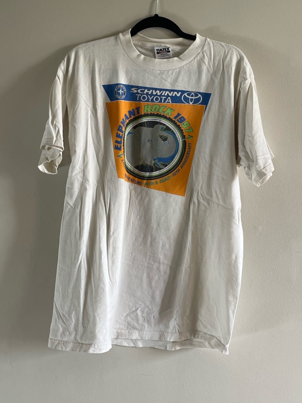 Vintage XL Tultex Graphic Tee